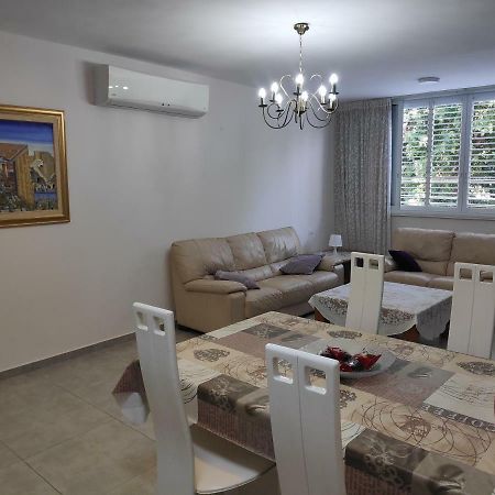 Herzliya Center Apartments Luaran gambar