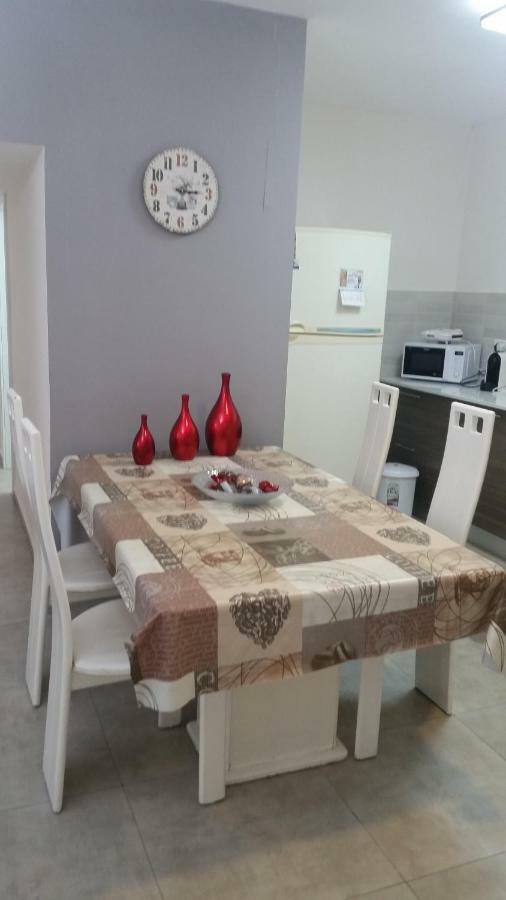Herzliya Center Apartments Luaran gambar