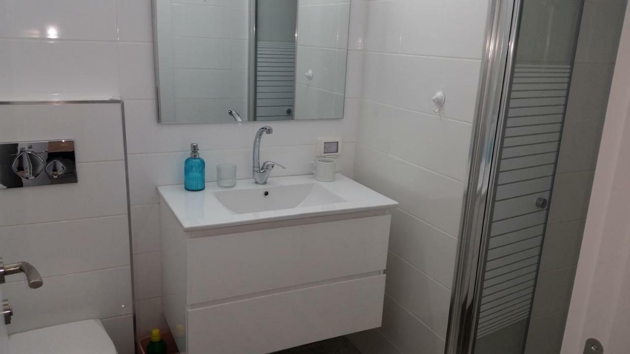 Herzliya Center Apartments Luaran gambar