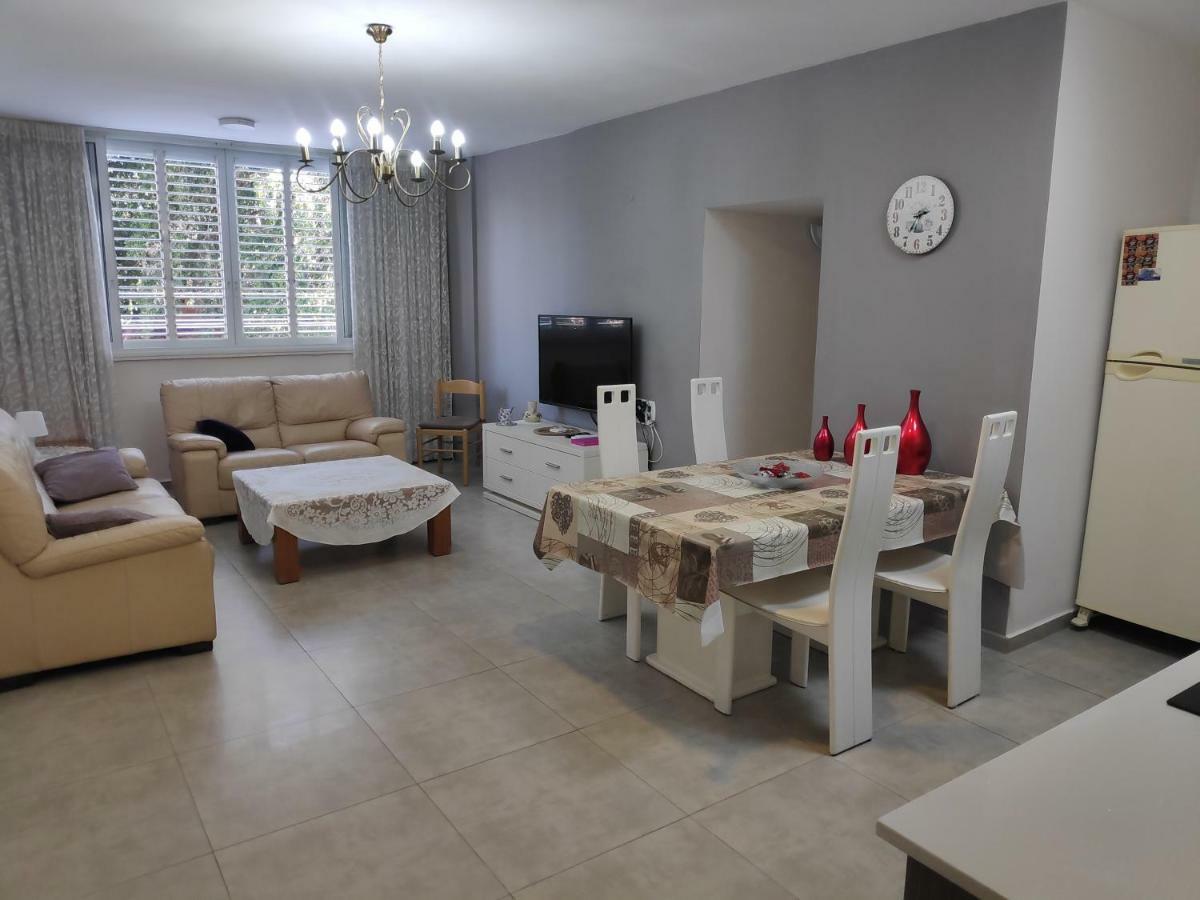 Herzliya Center Apartments Luaran gambar